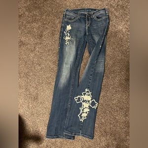 28x37 Cowgirl Tuff jeans